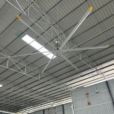 ราคาดี 20FT อุตสาหกรรม HVLS พัดลมเพดาน Sliver สีเทา การสนับสนุนที่กําหนดเอง ODM สําหรับฟาร์มสัตว์โรงเลี้ยงวัว ออนไลน์